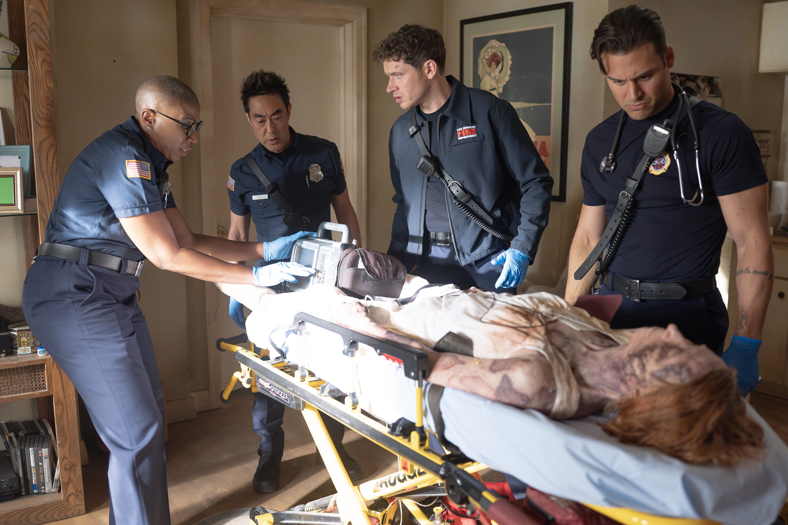 The 118 on a call in 9-1-1 season 9, episode 1.